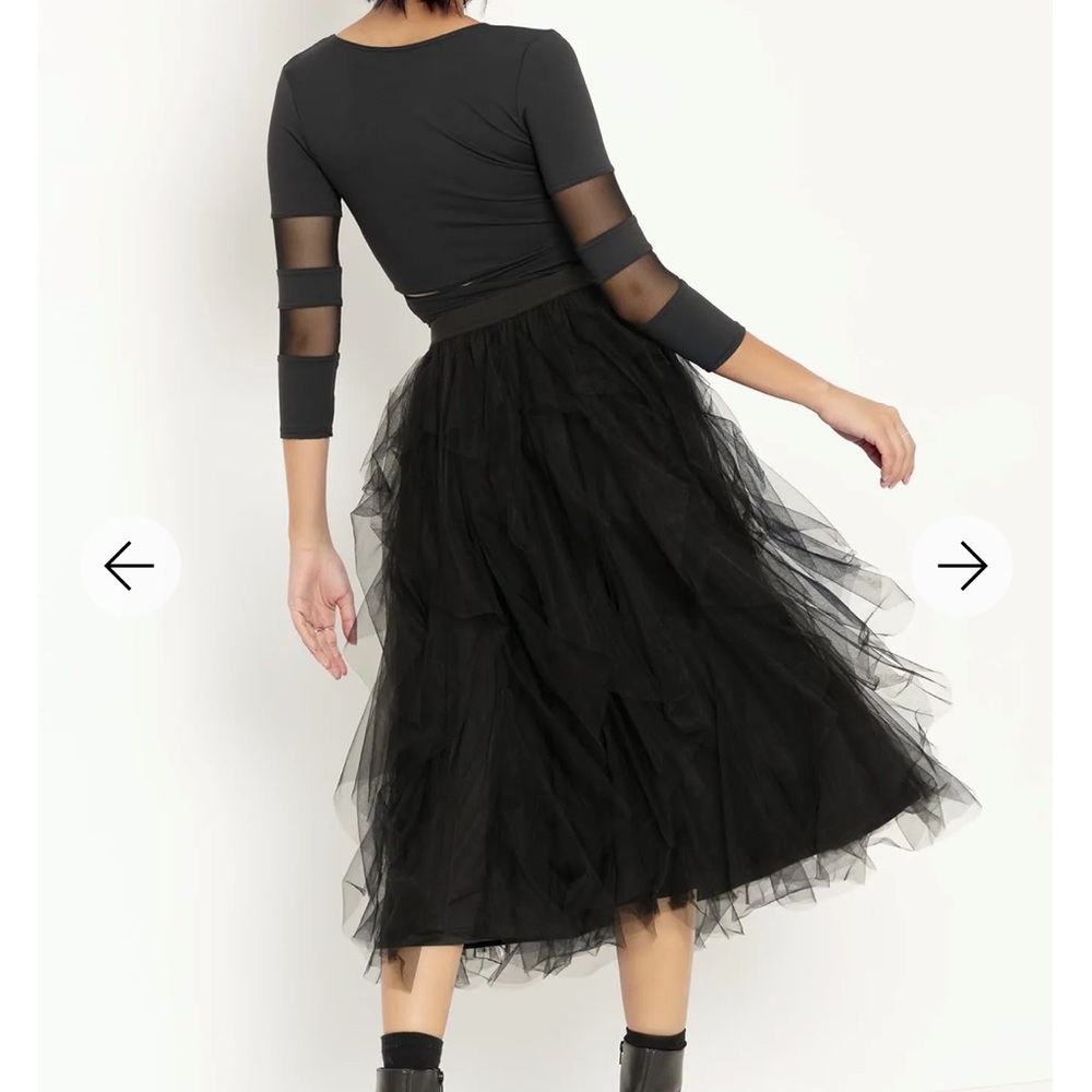 Blackmilk Black A-Line Tulle Midi Skirt - Picture 3 of 6